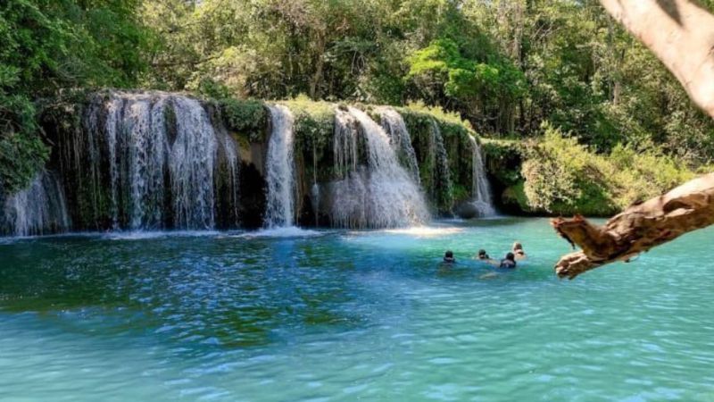 Cachoeira com 7 quedas Cachoeira com 7 quedas