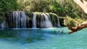 Cachoeira com 7 quedas Cachoeira com 7 quedas