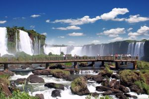 Planejamento de escalas: visitando Bonito a partir de Foz do Igua�u