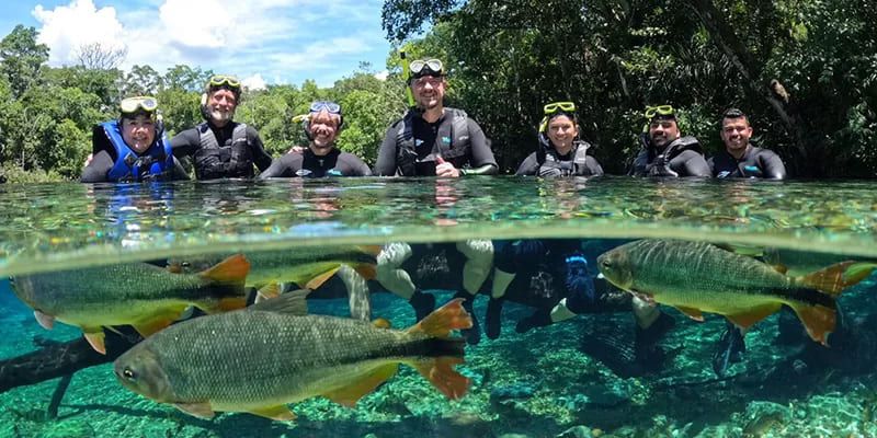 Flutuao: Recanto Ecolgico Rio da Prata